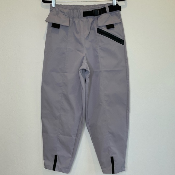 Nike Sportswear Tech Pack Curve Woven Pants Light Gray Size S/P - Picture 2 of 15